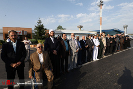  استقبال از رئیس مجلس شورای اسلامی پس از ورود به فرودگاه سردار جنگل رشت