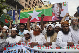 تظاهرات مردم بنگلادش در محکومیت کشتار مسلمانان میانماری