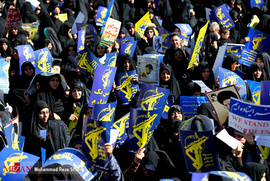 تجمع مردم اصفهان در اعتراض به اظهارات ضد ایرانی ترامپ