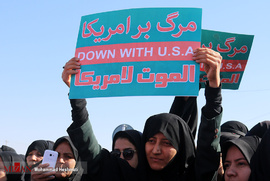تجمع مردم سبزوار در اعتراض به اظهارات ضد ایرانی ترامپ