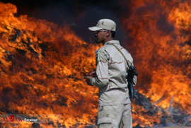 آتش زدن 59 تن انواع مواد مخدر در پاکستان