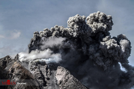 آتشفشان در کارو اندونزی