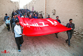 پرچم سرخ حسینی مهمان روستاهای کلات نادری
