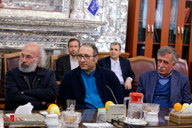 دیدار رئیس رسانه ملی و جمعی از کارگردانان با علی لاریجانی