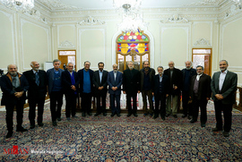 دیدار رئیس رسانه ملی و جمعی از کارگردانان با علی لاریجانی