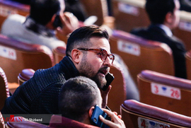 هومن سیدی ، در افتتاحیه سی و ششمین جشنواره فیلم فجر