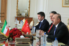 دیدار وزیر امور خارجه ترکیه با ظریف