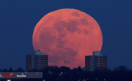 پدیده ابر ماه سرخ آبی در سراسر جهان
