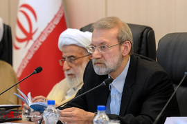 علی لاریجانی و آیت الله جنتی در جلسه ۸ اردیبهشت مجمع تشخیص مصلحت نظام