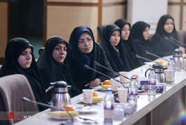 نشست دادستان تهران با قضات زن دادسراهای عمومی و انقلاب تهران