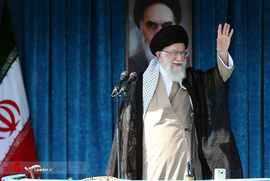 رهبر معظم انقلاب اسلامی در اقامه نماز عید سعید فطر در مصلی تهران 