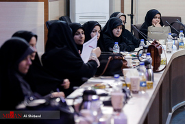 نشست دادستان تهران با قضات زن دادسراها