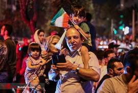 شادی مردم تهران در شرق تهران
