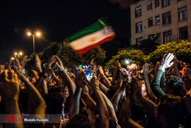 شادی مردم تهران در شرق تهران