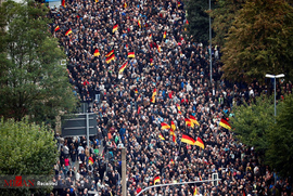 تظاهرات حامیان و مخالفان مهاجرت در آلمان