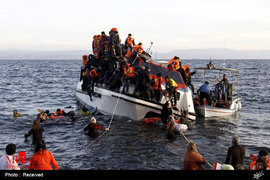 غرق شدن قایق مهاجران در دریای اژه 