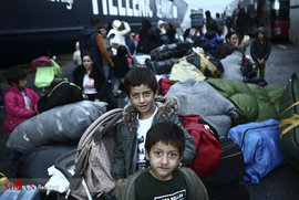 انتقال 400 پناهجو به اردوگاه جدید در یونان