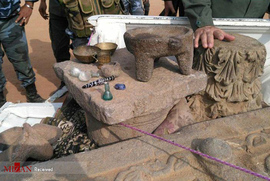 قاچاق 14 اثر باستانی از سوریه