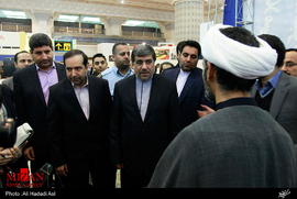 وزیر فرهنگ و ارشاد اسلامی از نمایشگاه مطبوعات