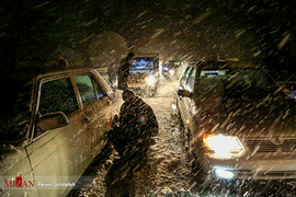 برف و کولاک شدید در محور‌های مواصلاتی به تبریز