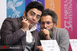 از راست سعید ملکان تهیه کننده و فرزاد حسنی در نشست خبری فیلم سینمای غلامرضا تختی