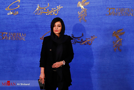 ساره بیات ، بازیگر ، در فرش قرمز فیلم سینمایی سمفونی نهم