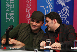 شهنام شهباز زاده ، مجری طرح، و فرشاد محمدی، مدیر فیلمبرداری، در نشست خبری فیلم سینمایی روز‌های نارنجی
