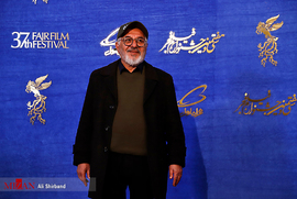 فرید سجادی حسینی، بازیگر، در فرش قرمز فیلم سینمایی شبی که ماه کامل شد
