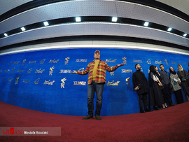 حبیب مجیدی، عکاس، در فرش قرمز فیلم سینمایی جمشیدیه 