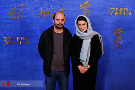 لیلا حاتمی و علی مصفا ، بازیگران، در فرش قرمز فیلم سینمایی  مردی بدون سایه