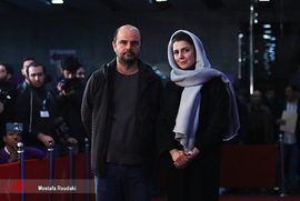 لیلا حاتمی و علی مصفا، بازیگران، در فرش قرمز فیلم سینمایی مردی بدون سایه
