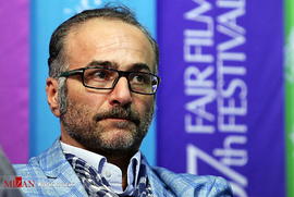 حمید ابراهیمی، بازیگر، در نشست خبری فیلم سینمایی دیدن این فیلم جرم است
