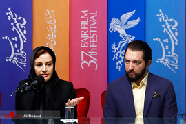 بهرام رادان و مریلا زارعی، بازیگران، در نشست خبری فیلم سینمایی ایده اصلی