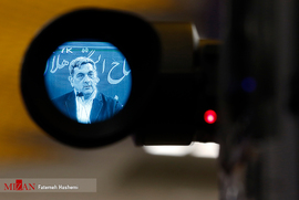 پیروز حناچی، شهردار تهران ، در مراسم افتتاح نیمه شمالی خط ٧ مترو