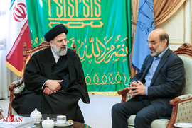 علی عسگری، رئیس سازمان صداوسیما، و آیت الله رئیسی رئیس قوه قضائیه