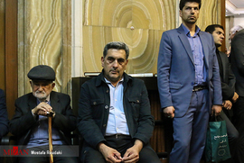 حناچی در مراسم ترحیم مادر شهیدان طهرانی مقدم