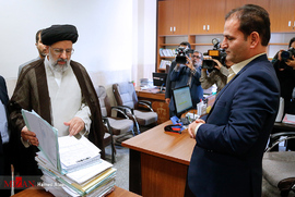 آیت الله رئیسی رئیس قوه قضاییه در بازدید از دادگاه‌های تجدید نظر استان تهران
