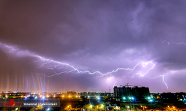 عکس خبری / رعد و برق در آسمان تهران
