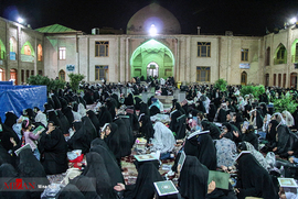 مراسم احیاء شب نوزدهم ماه مبارک رمضان در امامزاده سید حمزه تبریز