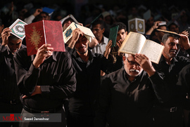 مراسم احیاء شب بیست و سوم ماه مبارک رمضان در امامزاده سید مظفر بندرعباس