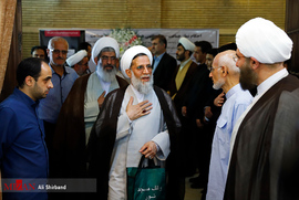 مراسم بزرگداشت امام جمعه شهید کازرون و اربعین روحانی شهید همدانی
