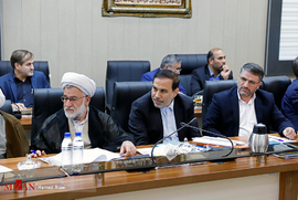دکتر مسجدی، جهانگیر و حجت الاسلام بهرامی در جلسه مسئولان عالی قضایی-استان مرکزی