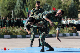صبحگاه مشترک یگان‌های نیروی انتظامی در اصفهان