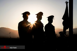 صبحگاه مشترک یگان‌های نیروی انتظامی در سنندج
