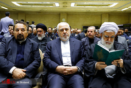 محمدجواد ظریف در مراسم ترحیم فرزند سفیر ایران در روسیه