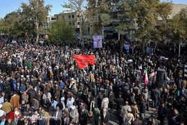 راهپیمایی مردم اصفهان در محکومیت اقدامات اغتشاشگران