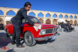 همایش خودرو‌های تاریخی‎ - اصفهان