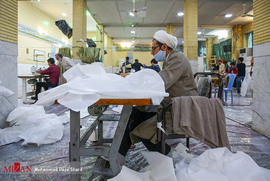 تولید اقلام بهداشتی در مسجد فاطمیه اصفهان