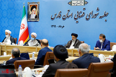 جلسه شورای قضایی استان فارس با حضور رئیس قوه قضاییه 