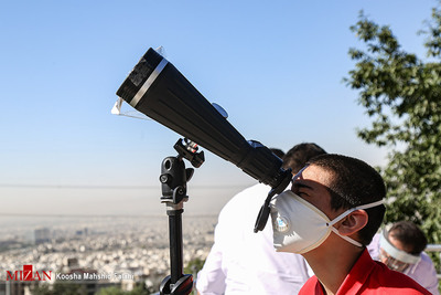رصد آخرین خورشید گرفتگی قرن در برج میلاد تهران 